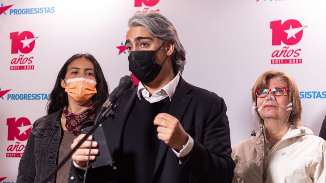 marco-enriquez-ominami-propone-reasignar-gasto-en-armas-a-politicas-sociales-mas-urgentes