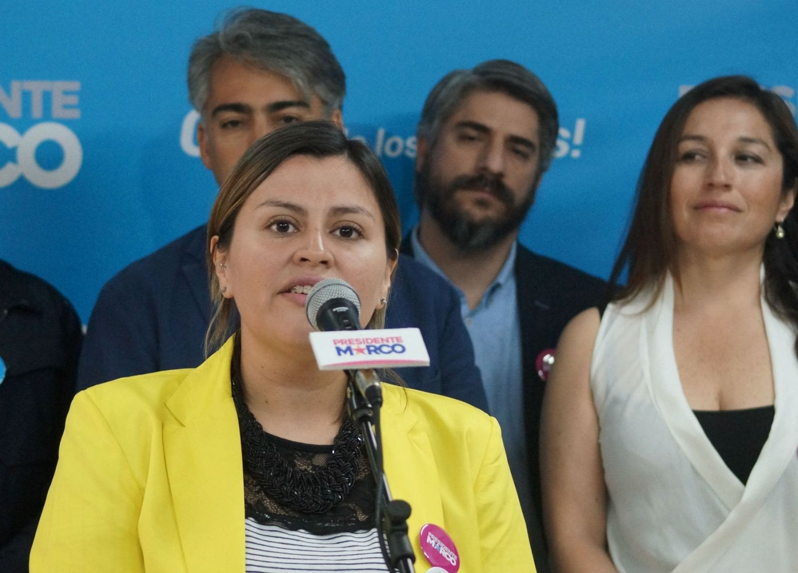 voceros-de-marco-enriquez-ominami-los-medios-de-comunicacion-no-cuestionan-su-propio-rol