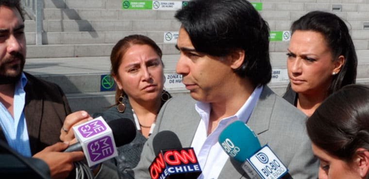 con-dos-graves-denuncias-de-negligencias-medicas-marco-enriquez-ominami-y-marisela-santibanez-lanzan-defensoria-ciudadana