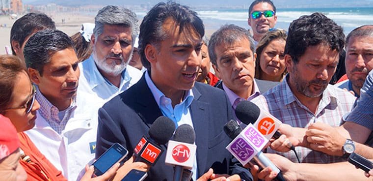 ya-que-tienen-minutos-autorregalados-de-franja-podrian-usarla-para-explicarnos-como-van-a-hacer-en-4-anos-lo-que-no-han-hecho-en-20