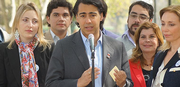 marco-chile-es-dueno-de-todas-las-riquezas-del-subsuelo-pero-en-la-realidad-esto-no-es-asi-proponemos-mas-mineria-publica-para-educacion-publica-gratuita-de-calidad
