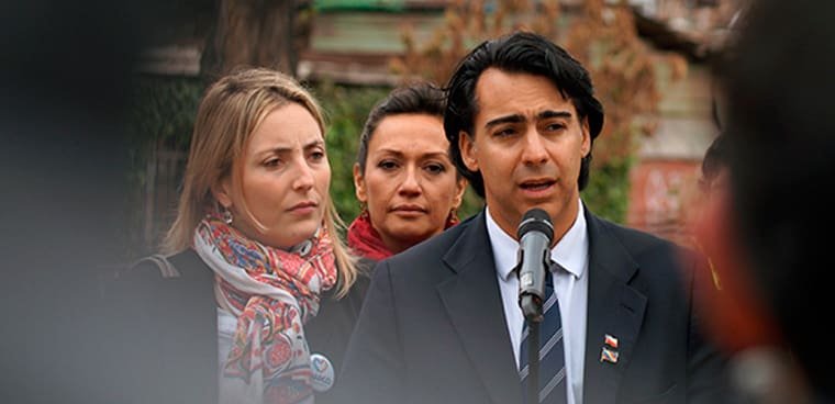 marco-enriquez-ominami-anuncio-inedito-subsidio-de-100-000-para-reparacion-de-3-millones-de-viviendas-chile-requiere-mas-estado-en-la-vivienda-mas-brazos-mas-ayuda-y-mas-solidaridad
