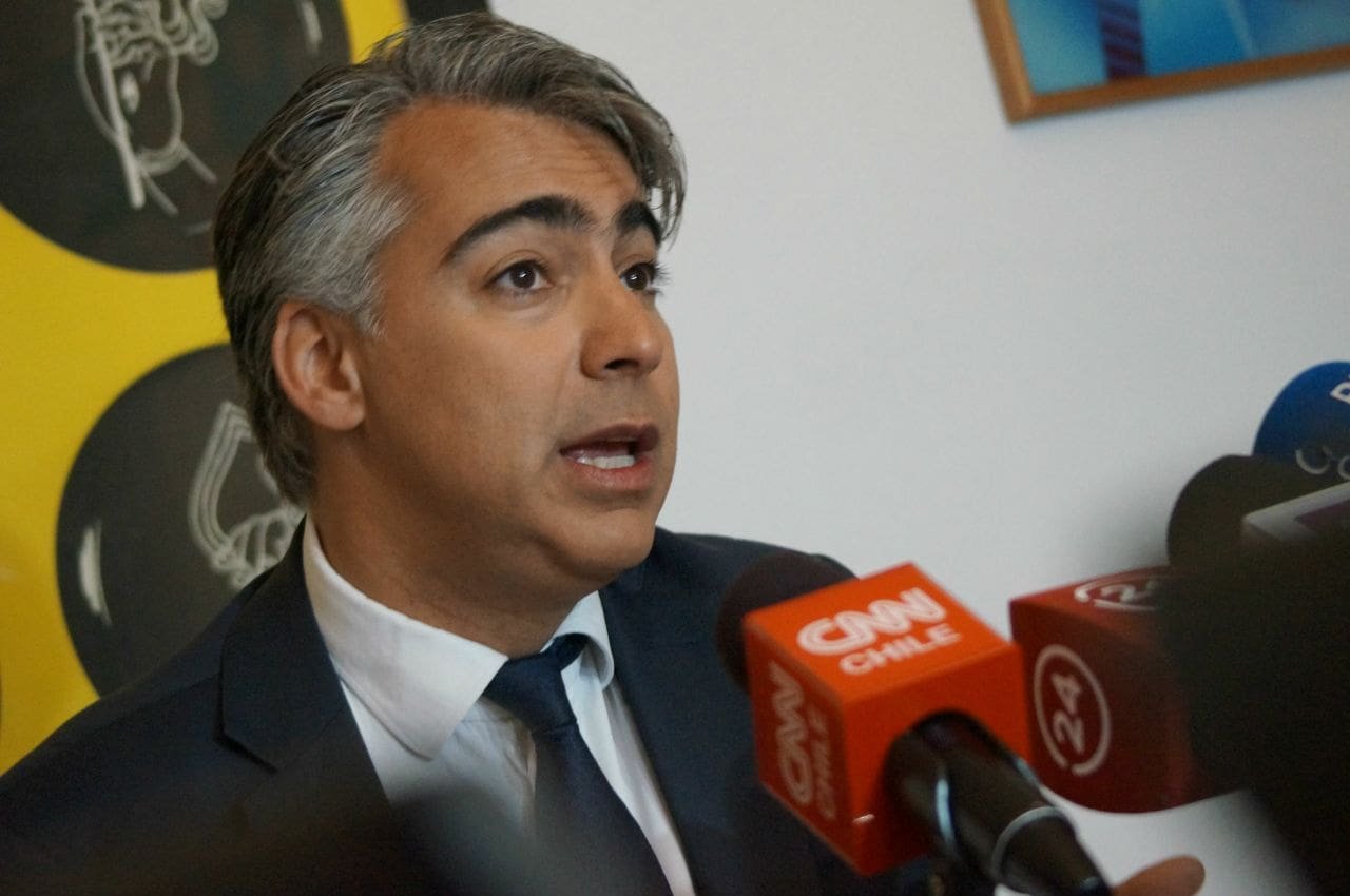 marco-enriquez-ominami-invito-a-que-michelle-bachelet-convoque-a-reunion-entre-candidatos-de-centro-izquierda