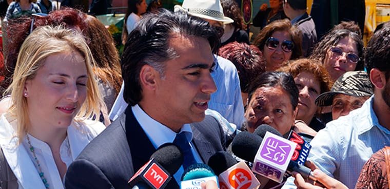 marco-y-sociedades-cascada-de-sqm-el-caso-ferreiro-es-sintomatico-del-sistema-de-puertas-giratorias-de-pitutos-y-cargos-que-se-ha-instalado-en-chile-por-decadas
