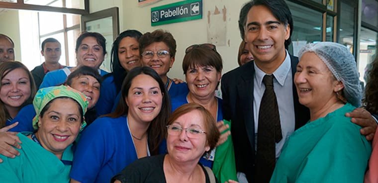 marco-recorrio-centro-de-salud-en-pudahuel-cambiar-chile-no-se-trata-de-nosotros-los-candidatos-se-trata-de-ustedes-y-el-momento-es-ahora