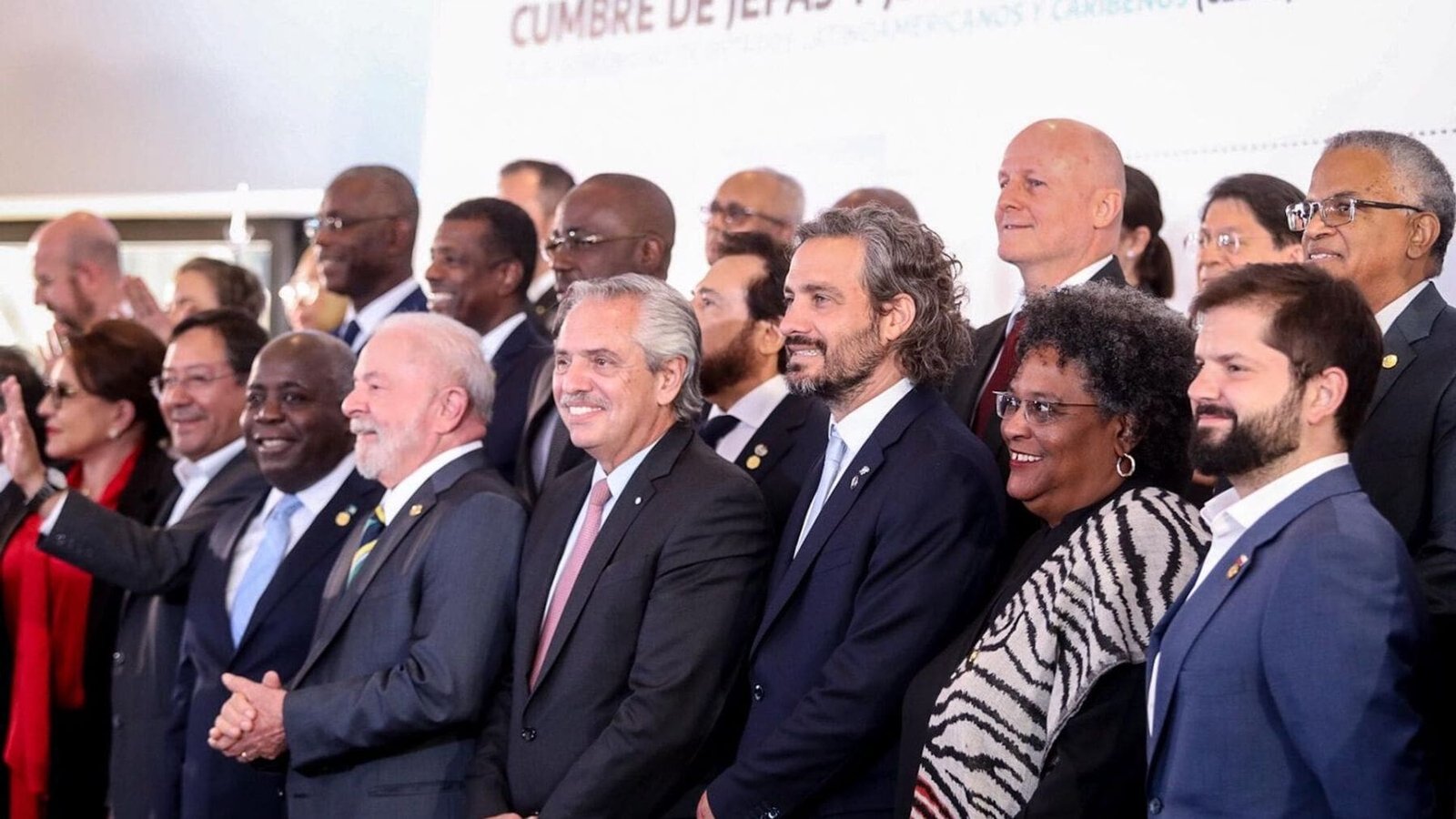 columna-los-desafios-de-la-comunidad-de-estados-latinoamericanos-y-caribenos-celac