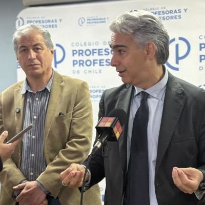 ME-O con Colegio de Profesores